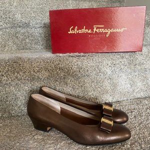 Salvatore Ferragamo Shoes Copper Bow